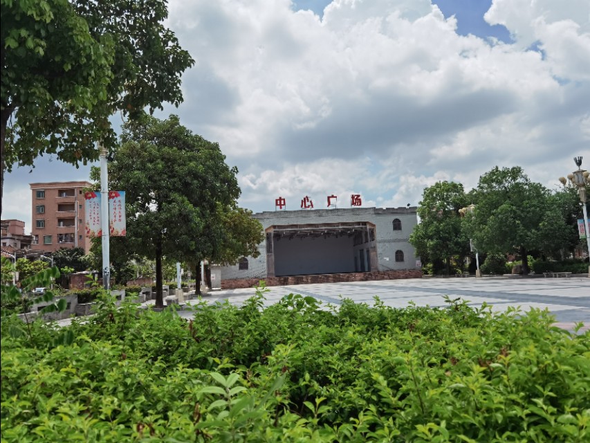 东莞石碣镇，单屋村-新悦步行街-新悦戲台，我曾经工作的地方