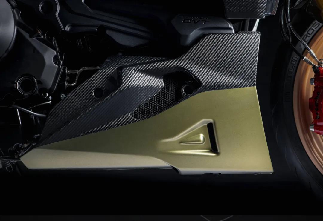 杜卡迪大魔鬼兰博基尼联名多少钱,杜卡迪兰博基尼联名大魔鬼最新款