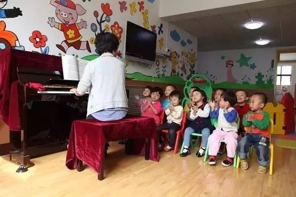 西安上公立幼儿园需要啥条件,西安幼儿园私立转公立