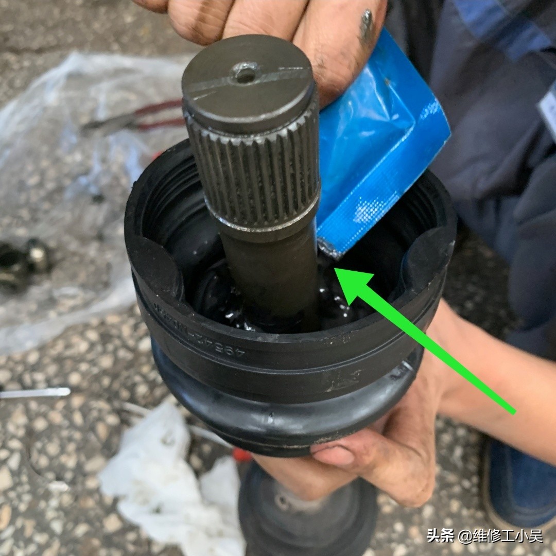 支臂漏油有必要换吗,支臂漏油