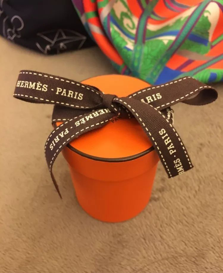 爱马仕品牌设计理念,爱马仕的品牌定位策略