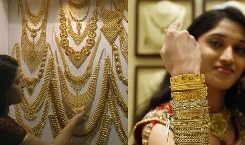 越南金哥戴黄金是真的吗,越南小伙每天戴13公斤黄金