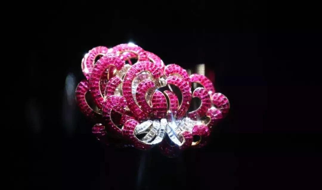 大牌拿我们当傻子吗！掉钻、变黑，智商税交了那么多年还不够？