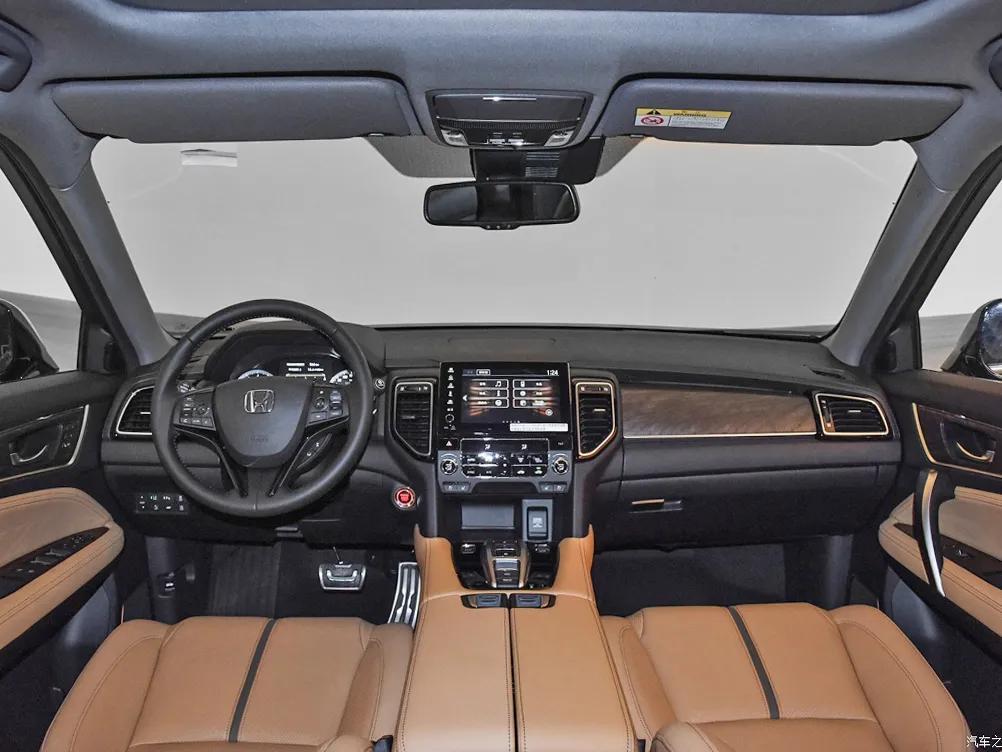 轴距超汉兰达，272马力+国六+四驱，新款本田UR-V更实用
