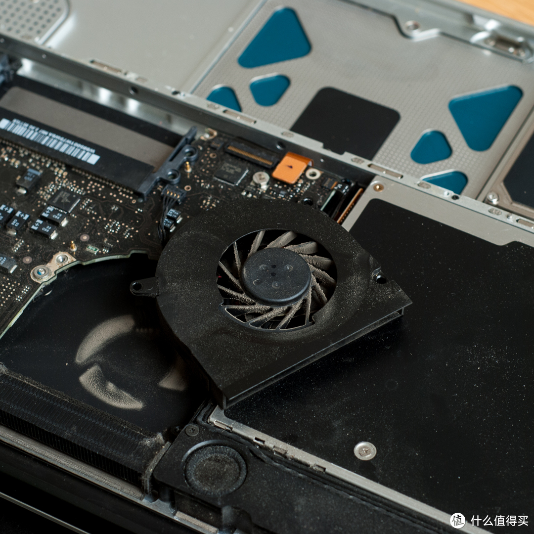 2008年初macbookpro 升级内存 (macbook pro 2008年扩大内存)