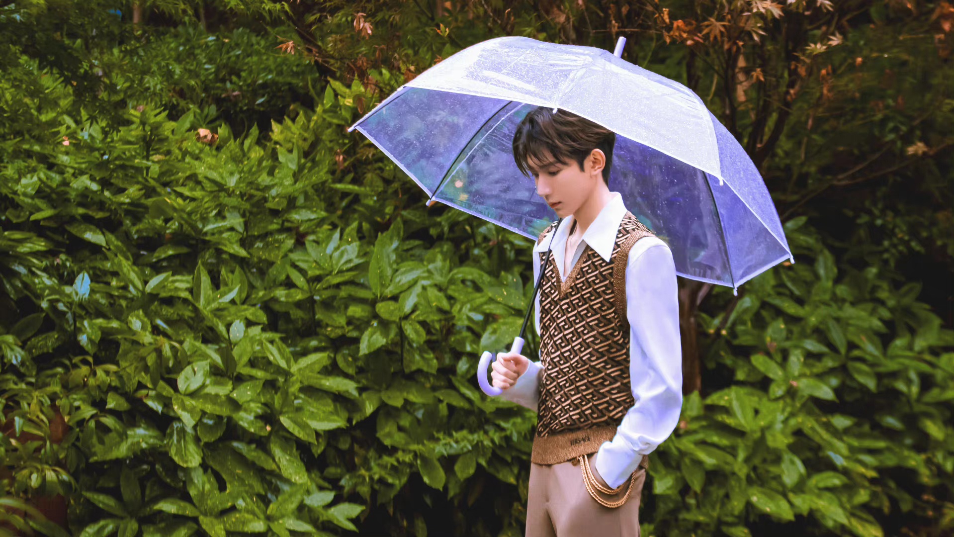 王源同款穿搭,王源同款侧边裤子穿搭