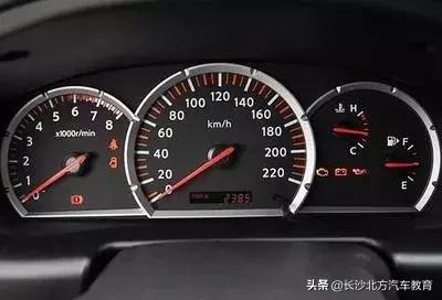 汽车拖挡会发生什么情况,汽车拖挡是什么原因引起的