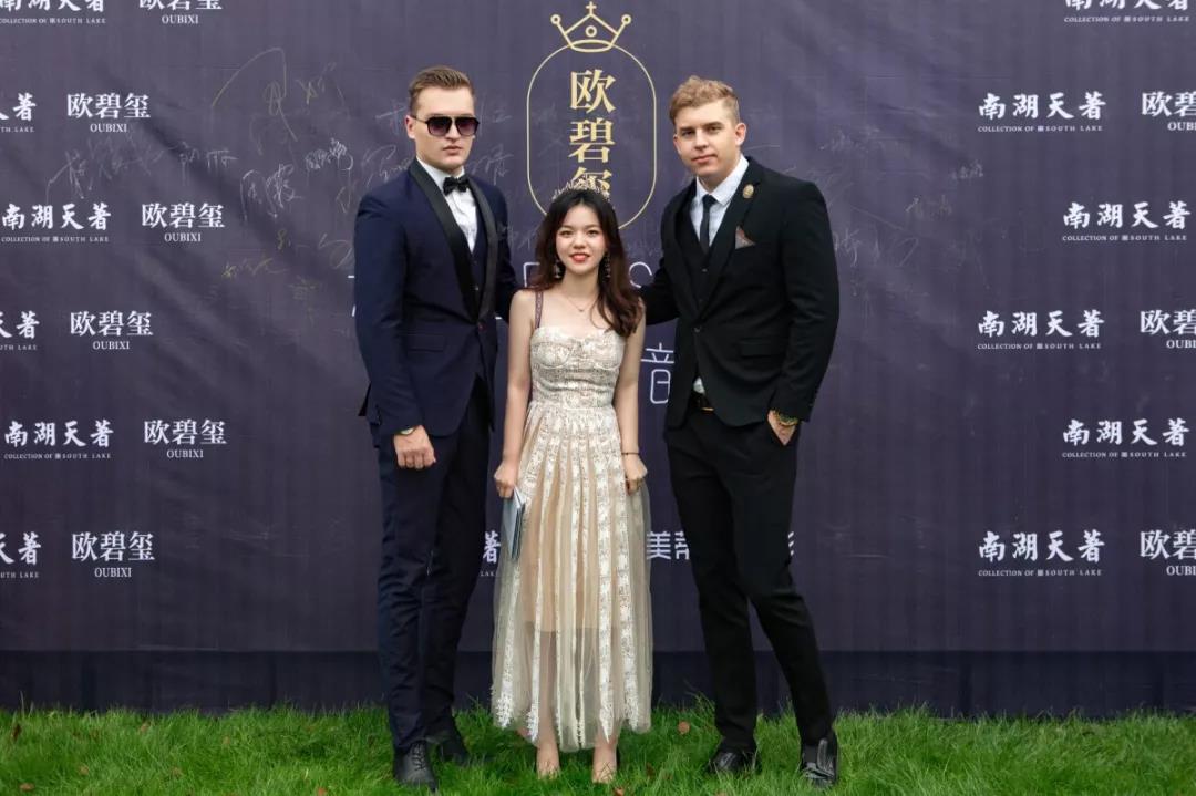 QUNEEN梦游仙境女王派对，天著之上有美的竞相发生