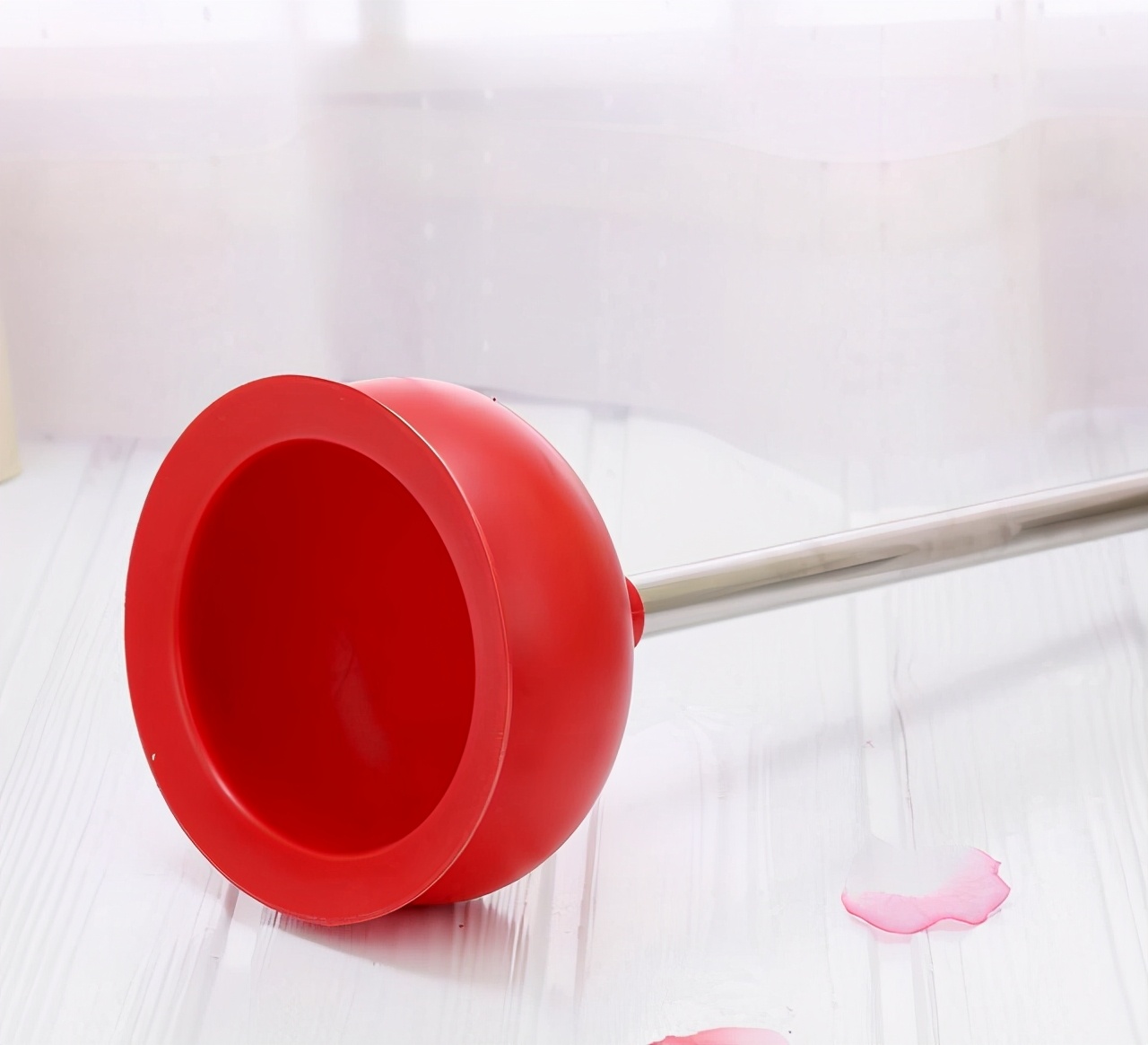 卫生间这6种常用品,早该淘汰掉,换成“高级货”