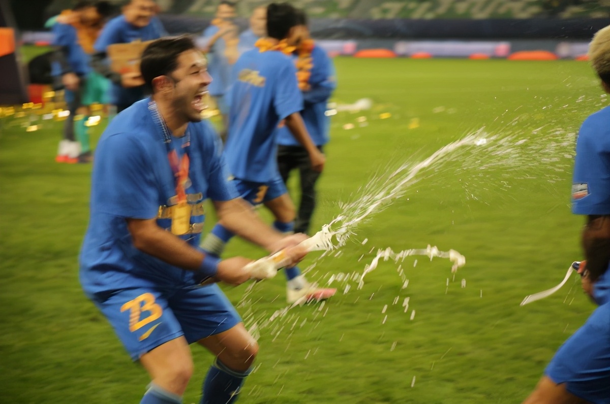 青岛啤酒杯足球,青岛啤酒足球对阵表