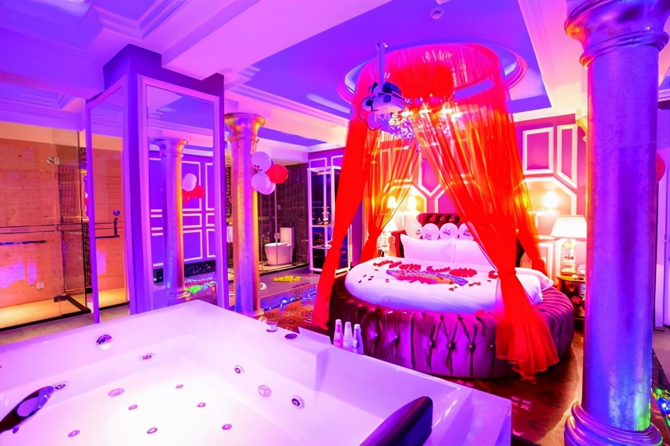 酒店里的水床为何深受年轻人青睐,酒店水床的优势