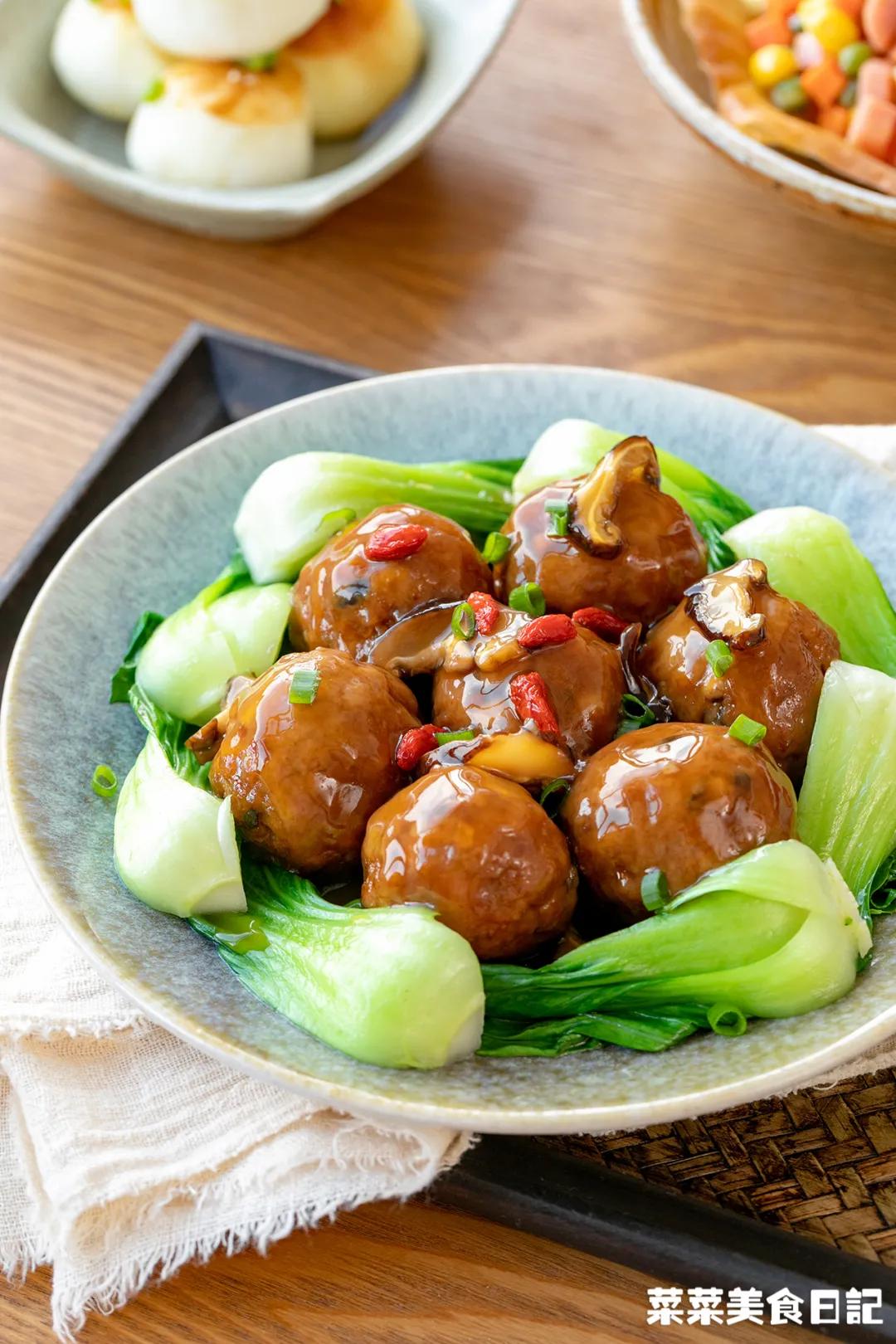 周总理最爱，汪曾祺怒赞，这中华第一名圆，松软biu汁好吃绝