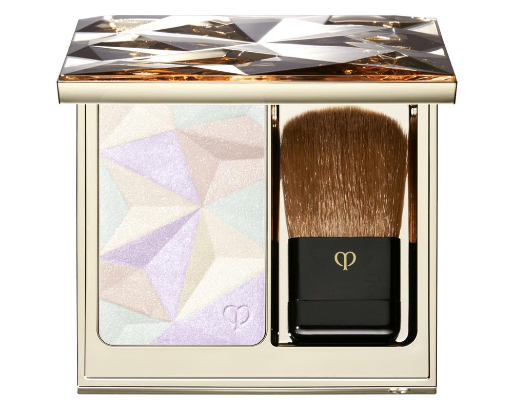 妆容高光如何放置好看点,甜系妆容适合高光推荐