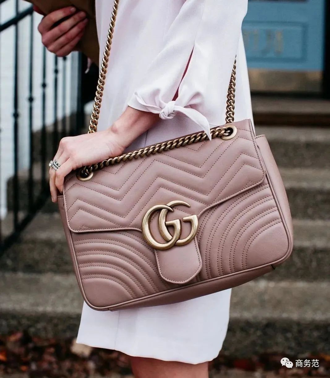 职场女生第一个包包,职场girls