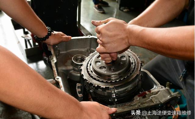 君威发动机与变速系统维修或保养,别克君威发动机和变速系统保养