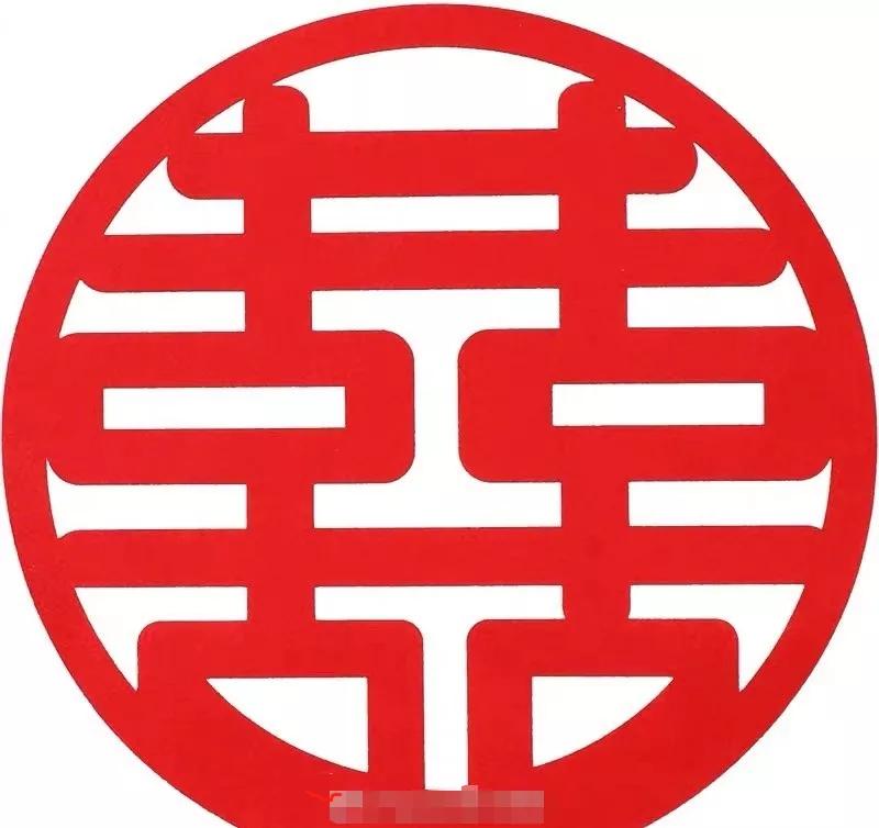 尴尬抄袭服装,好尴尬改编