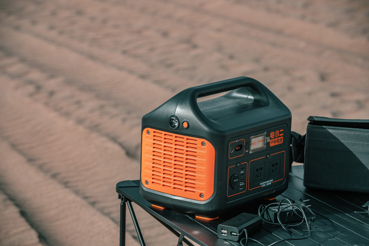 户外储能电源电小二,户外露营电池大功率户外电源