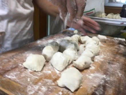 东北饺子闻名全国,东北饺子为什么那么有名