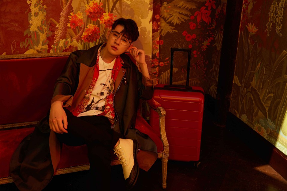 崩溃的小芝士,怎样才能嫁给张云雷看看他选女朋友标准,啥都靠抢