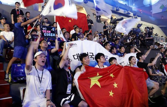 国足我们不怕输吗,国足两战不败