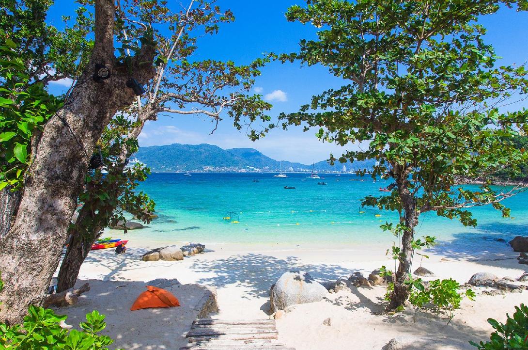 第一次出国推荐普吉岛,第一次出国去泰国还是印尼