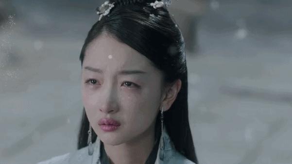 三金影后周冬雨为何会下凡拍电视,三金影后周冬雨真的有演技吗