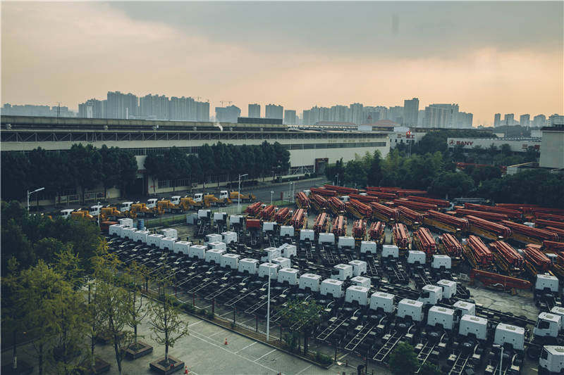 三一挖掘机：与宏观经济共舞