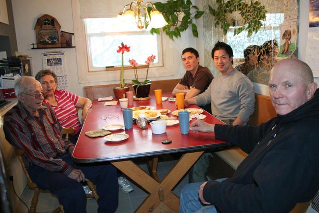 美国富二代用护照开网店，6年圈粉6万中国妇女，狂销1.2亿人民币