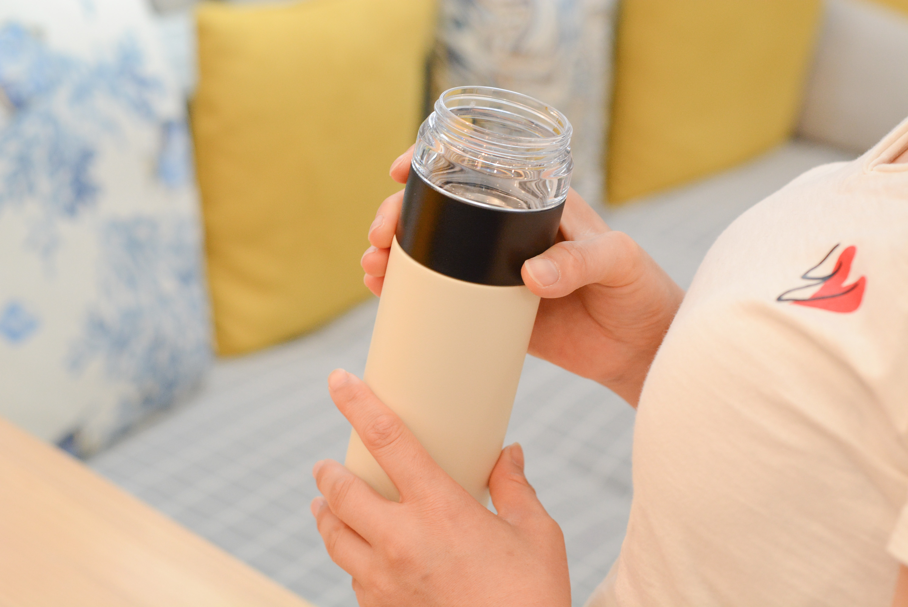 小米89元保温泡茶杯,一杯三用,从此爱上喝茶