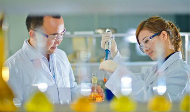 化学和应用化学哪个好就业,化学和应用专业哪个好