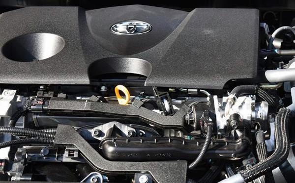 凯美瑞发动机正常跑不快,凯美瑞发动机转速不到7百转