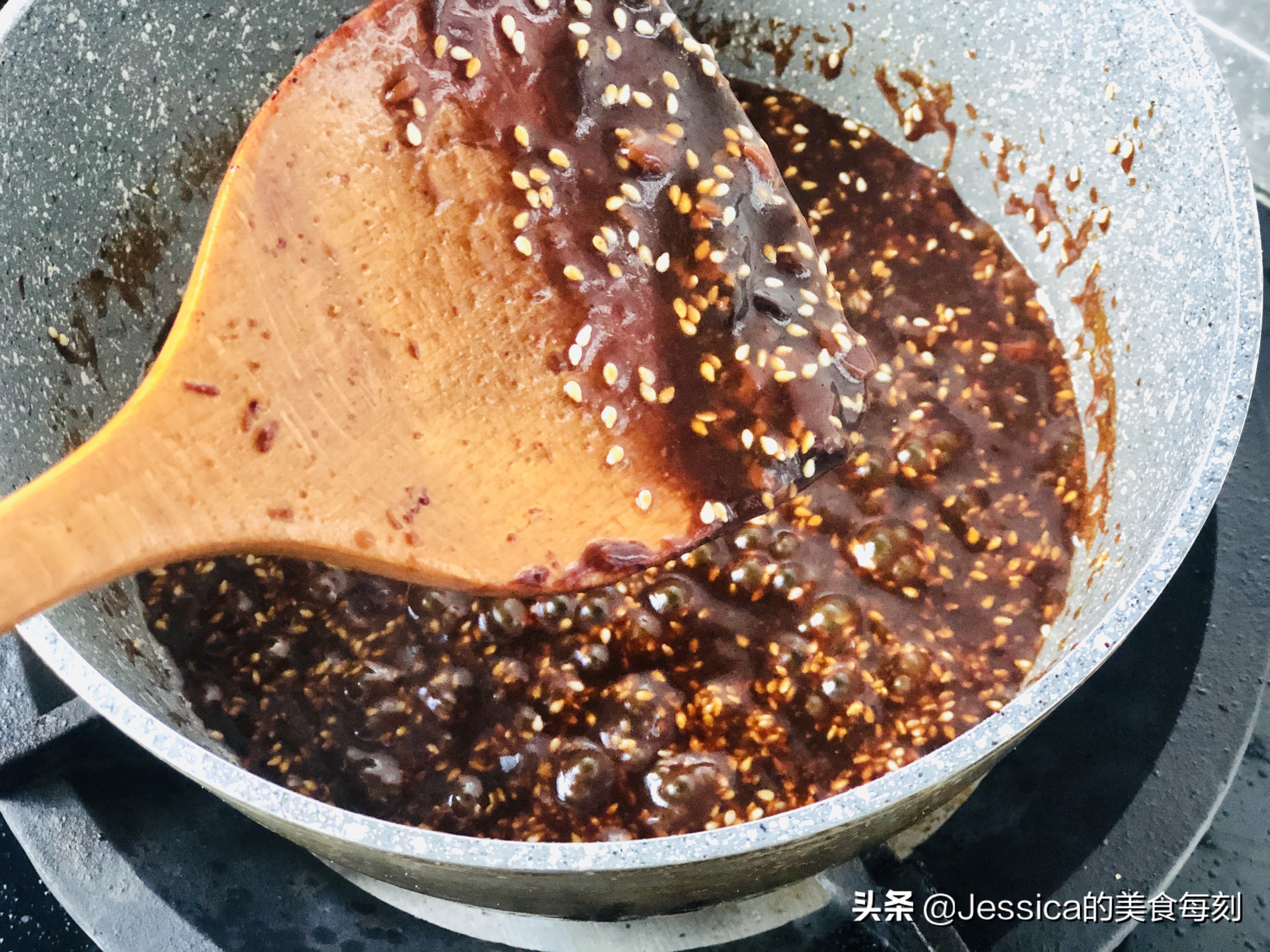 早餐营养食品半成品酱香饼,排队两小时的面有多好吃