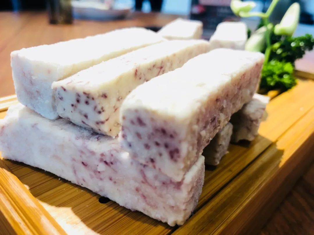 香港帅哥为了爱情来郑州，也带来了香港地道花胶鸡