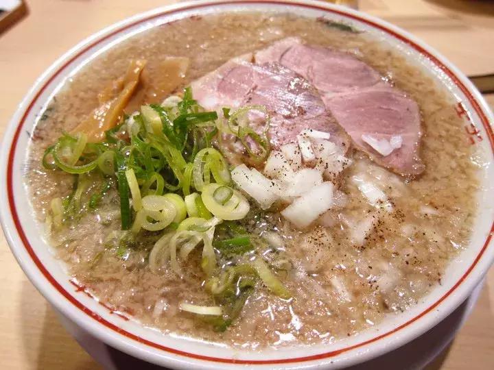 最好吃的5款拉面推荐,盘点人气最火的拉面馆你知道哪种