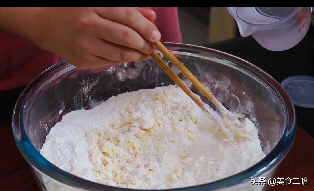 怎么最快炸正宗油条绝密配方,想要炸出蓬松酥脆的脆皮油条配方