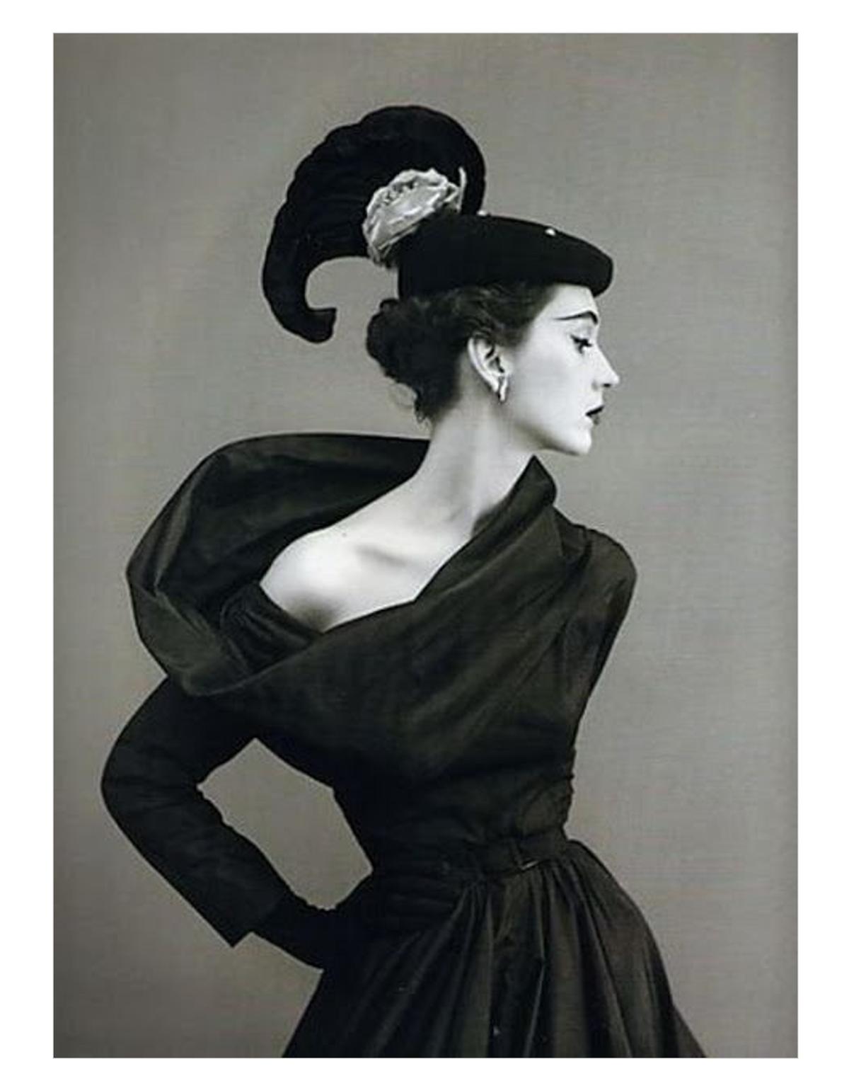 巴黎世家为何被淡忘,巴黎世家的创始人以及创始时间