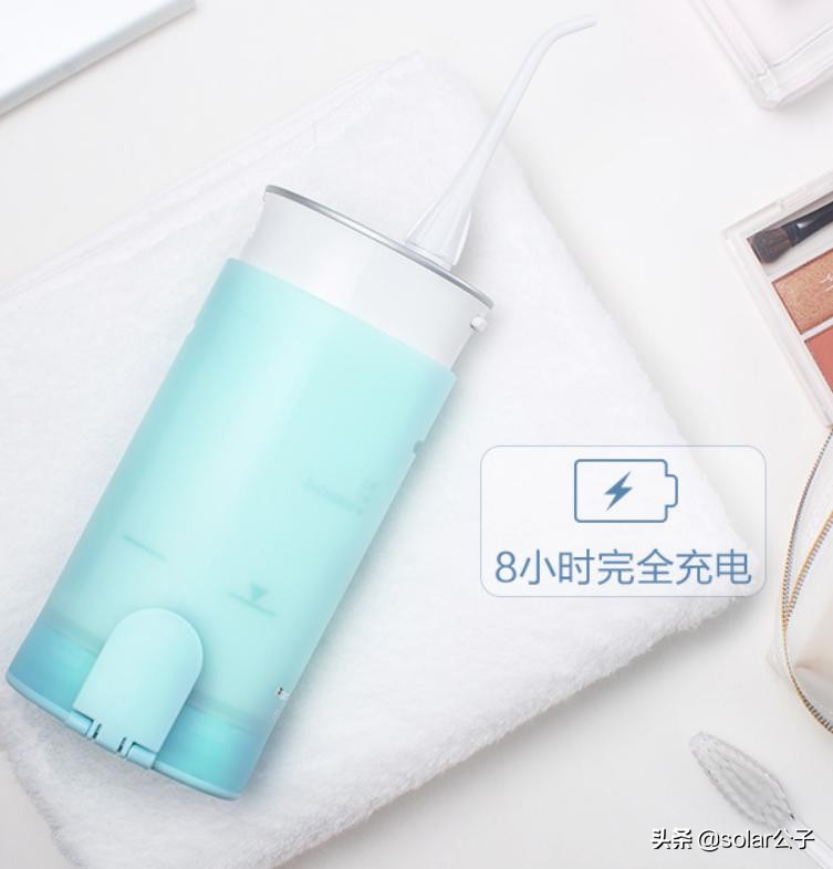 常年出差的人箱子里都有什么——90后大叔“翻箱”