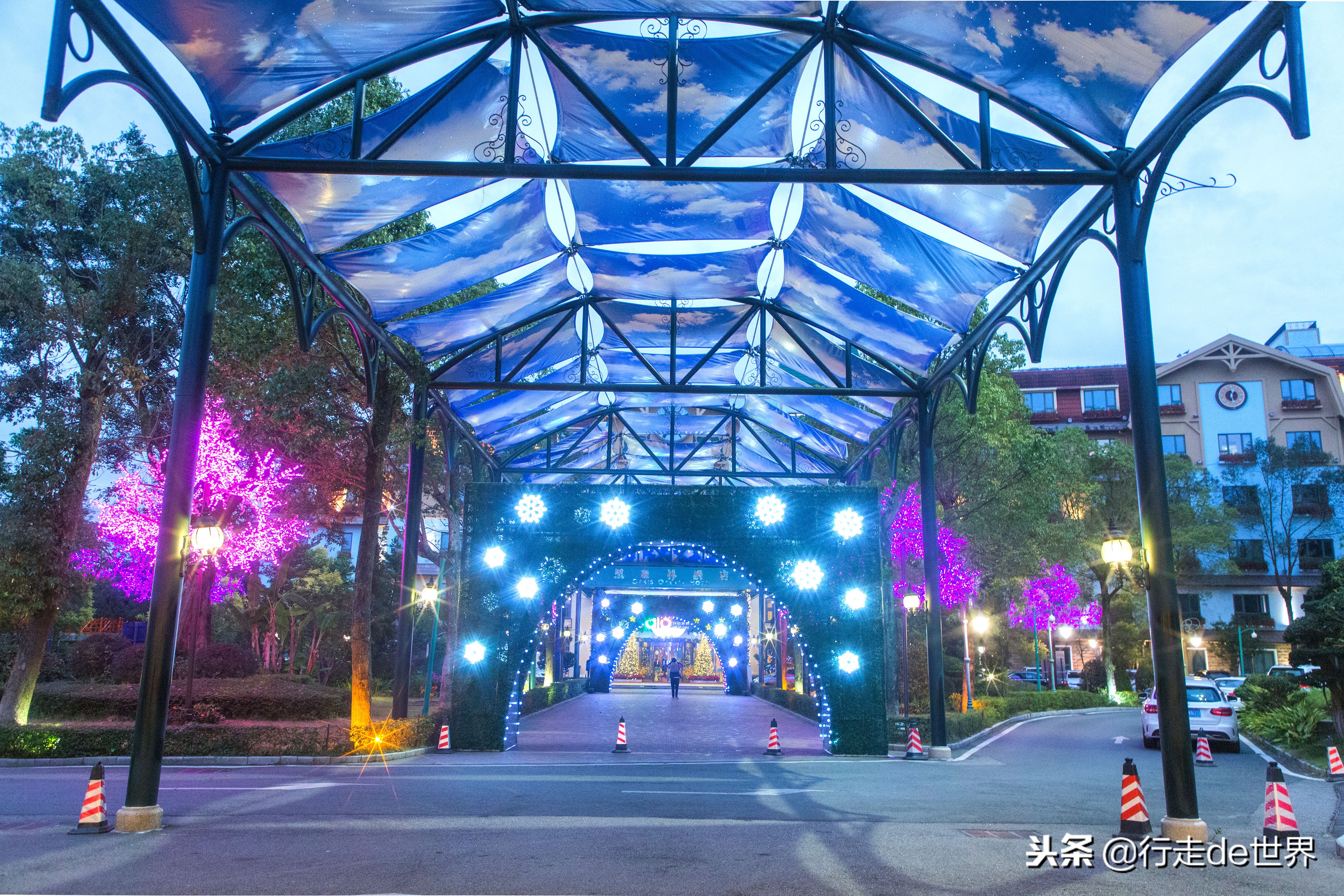 超多网红小姐姐打卡,网红温泉云瑶谷温泉