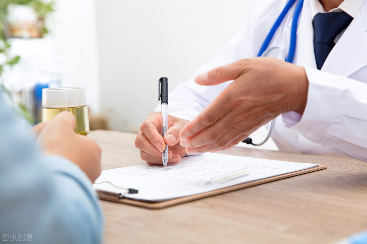 一被骂就发疯,一被激怒就情绪失控