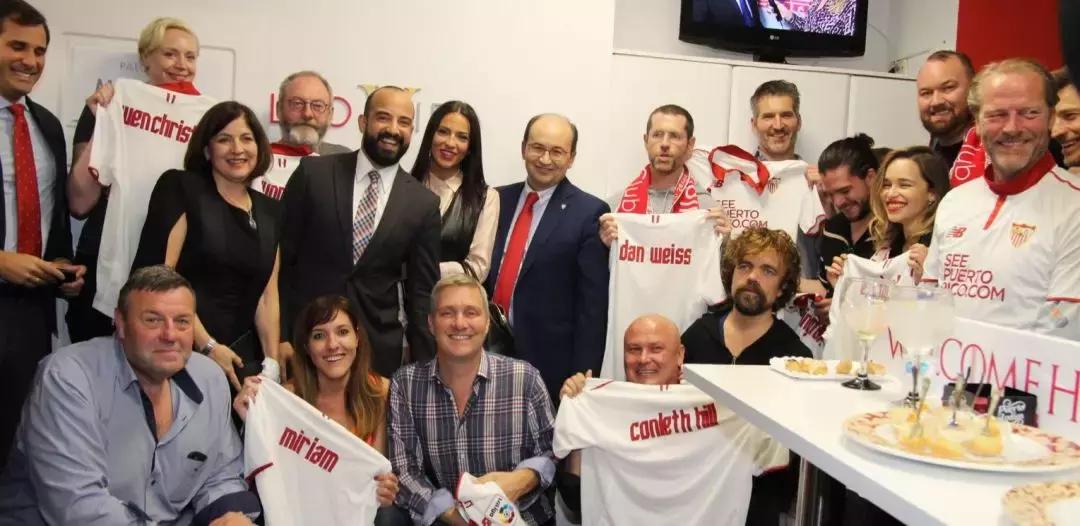 无面杀手艾莉亚复仇君临，一不小心竟爱上足球？