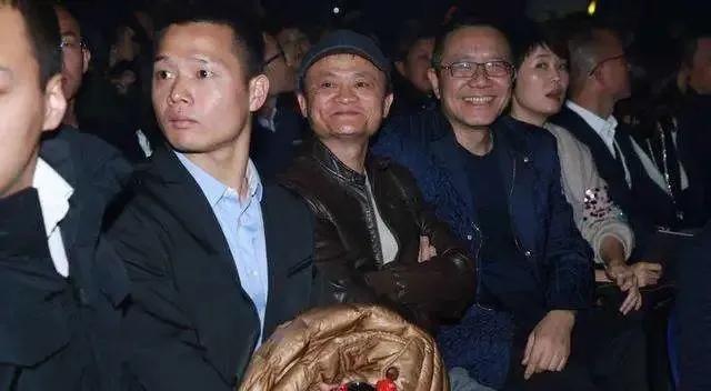 浜掕仈缃戝ぇ浣ū涔愬湀,浜掕仈缃戝ぇ浣皥鑷繁鍋跺儚