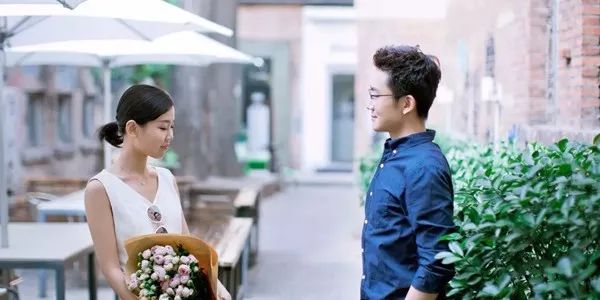 花店行业千亿级细分赛道,花艺行业的上下游产业有哪些