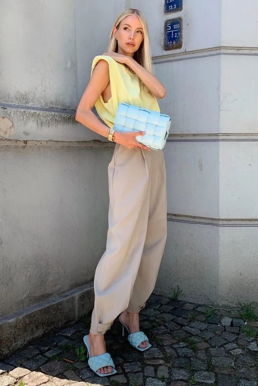 今冬巨火的4双鞋时髦又高级,2020年最好看的三款鞋