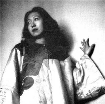 张爱玲一生结过几次婚,张爱玲婚誓