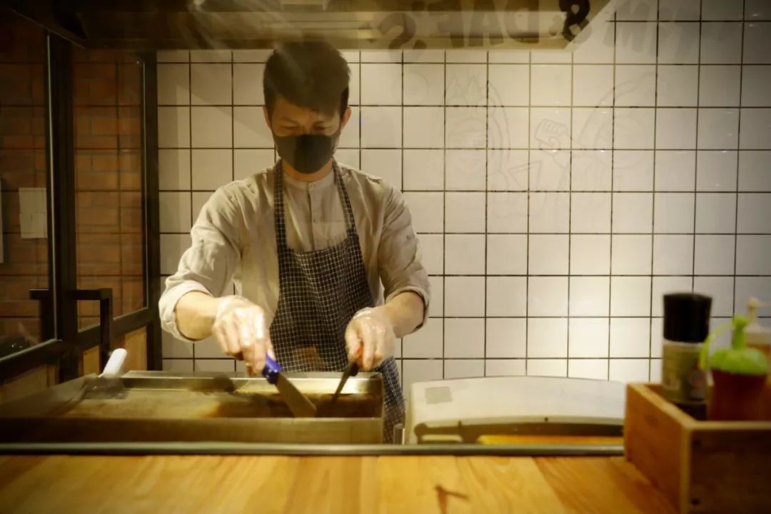 澳门网红小吃一日游,澳门最火爆的美食