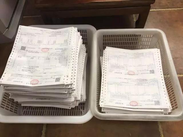 铜臭,铜臭味是摆脱不了的