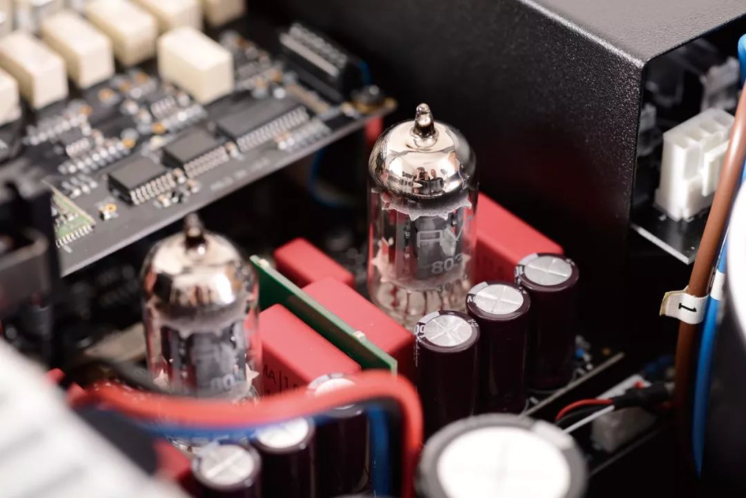 唤起音乐真诚的感动——德国AVMOvation系列A8.3多功能合并功放