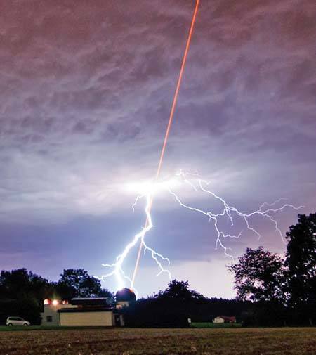 特斯拉线圈电路图原理及公式,特斯拉线圈形成闪电的原理