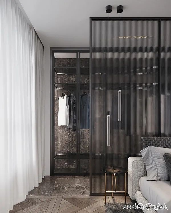 走入式衣帽间设计效果图轻奢风,轻奢简约大气衣帽间