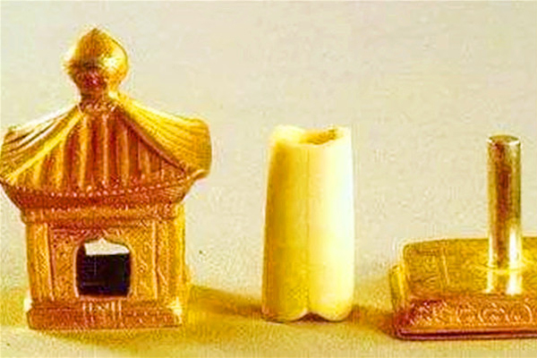 韩愈被贬潮州作的诗代表作,韩愈被贬潮州离京前写的一首诗